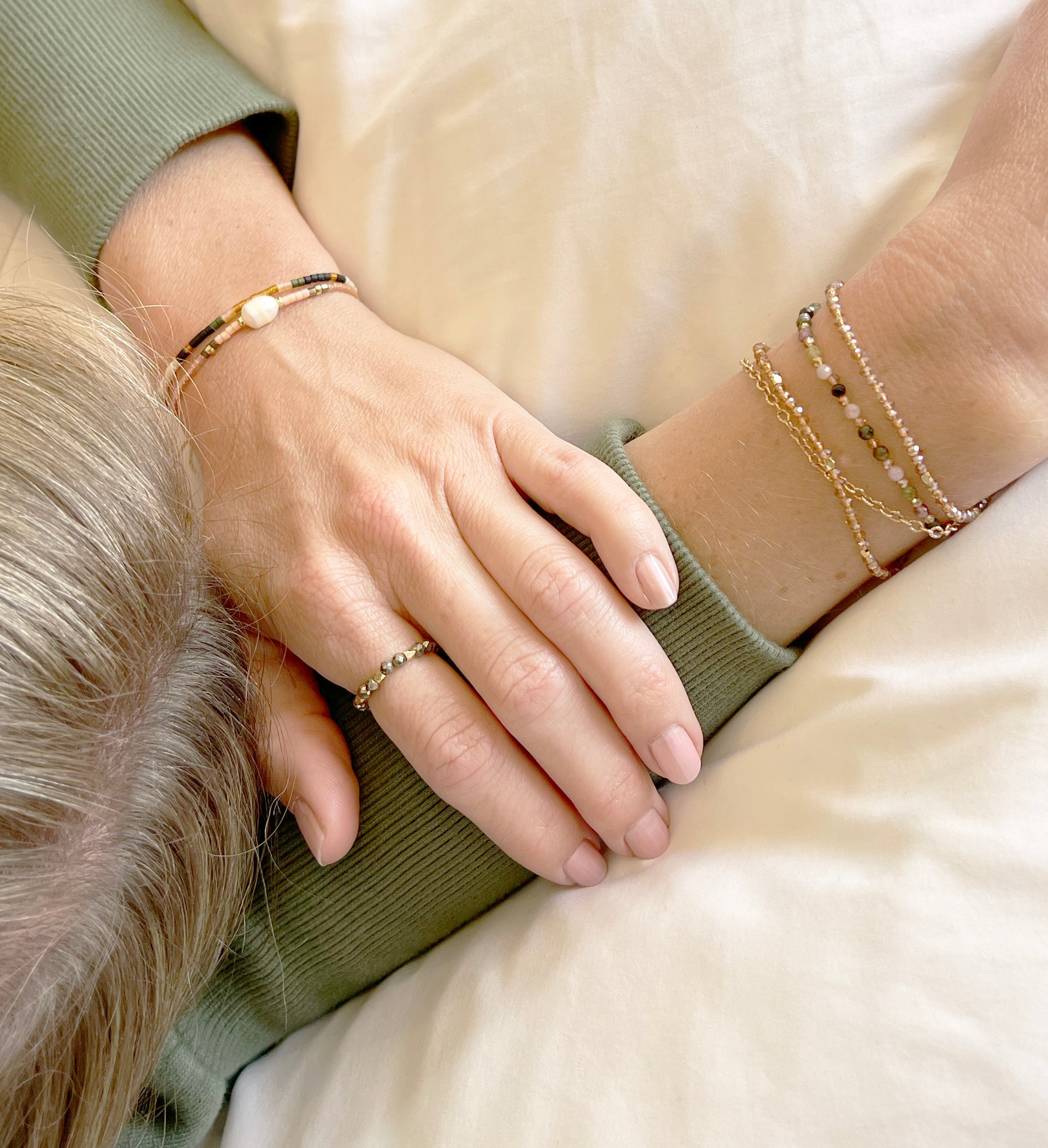 Pearl Bracelet - Shell Pink